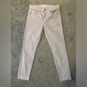 LOFT Light Purple Modern Skinny Crop Size 26/2